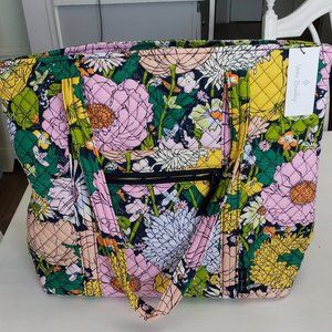 Vera Bradley Bloom Boom - Recycled Cotton large Vera Tote Women Handbags